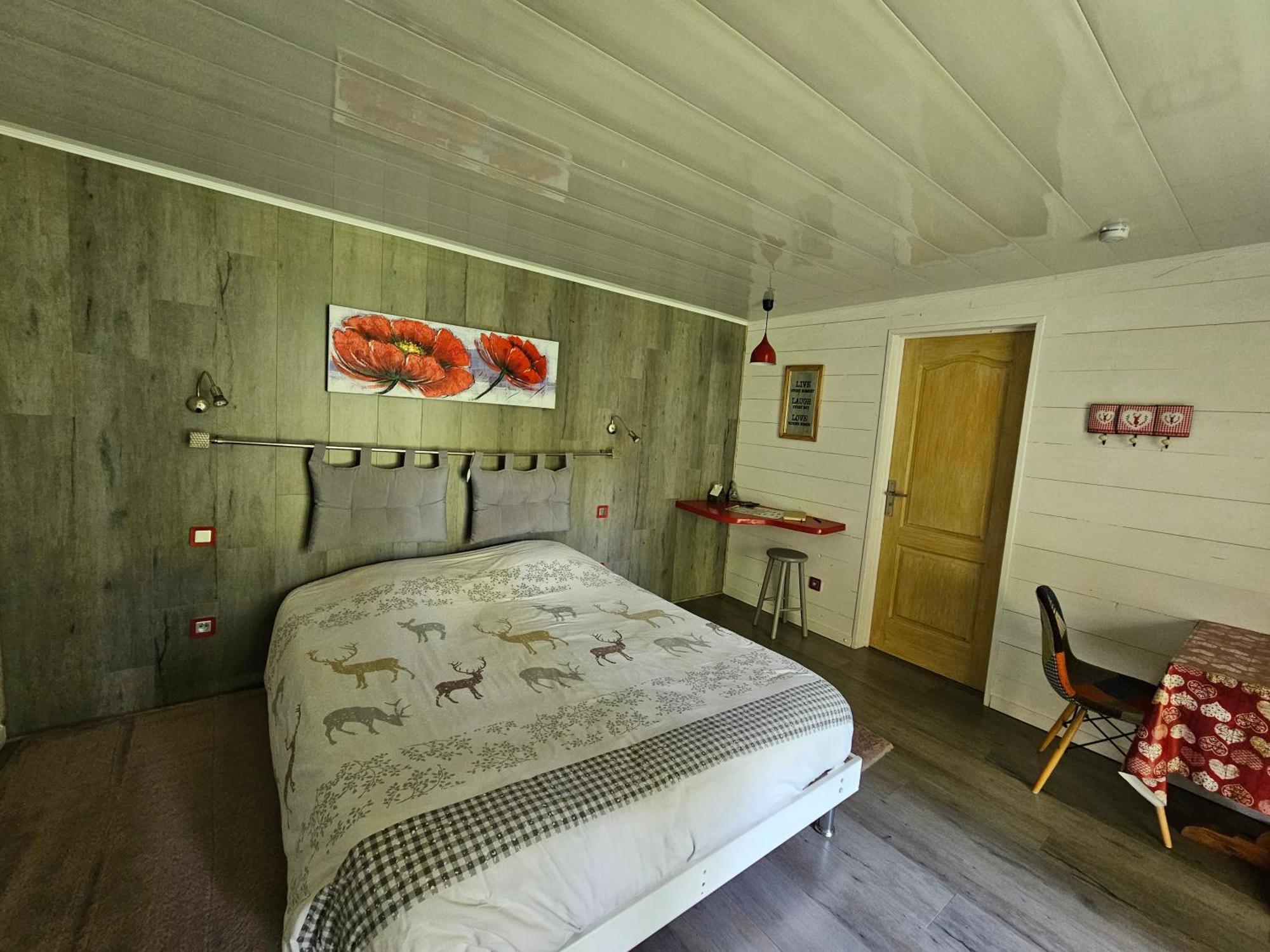 Le Clos Du Clocher Gueudecourt Экстерьер фото